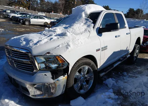 2015 Ram 1500 Big Horn z USA, uszkodzony, nr VIN 1C6RR7GT2FS660406